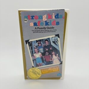 Strong Kids Safe Kids VHS Watermark Paramount 1984 Henry Winkler